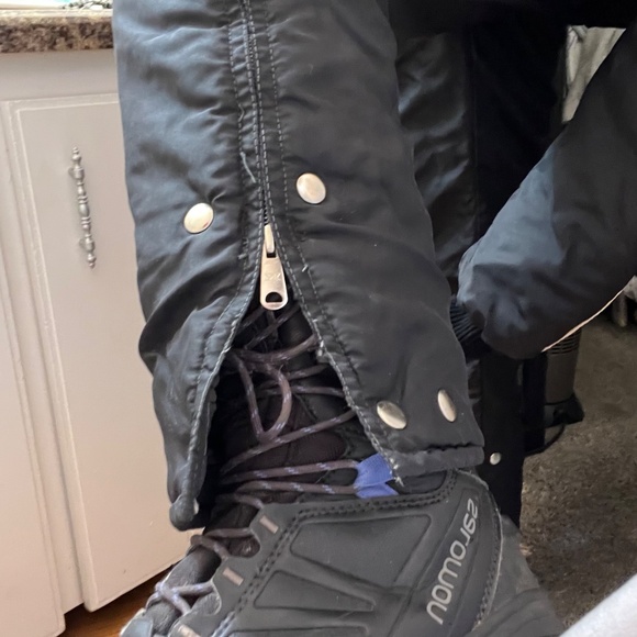 VINTAGE |•JCPENNEY•| 80s Snowmobile Suit Hooded Black w/ Yellow Striping - Picture 6 of 15